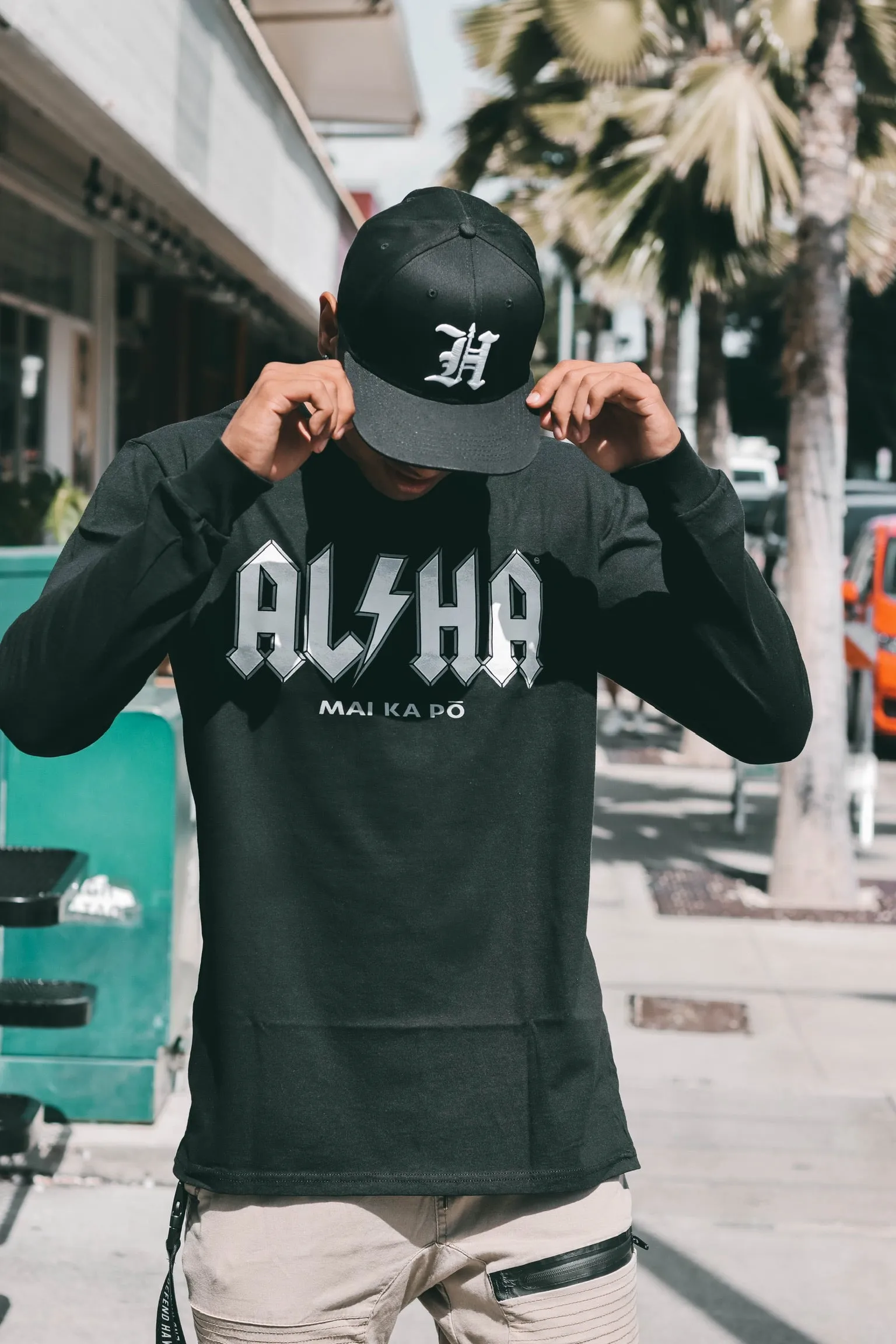 Mai Ka Pō Black Longsleeve