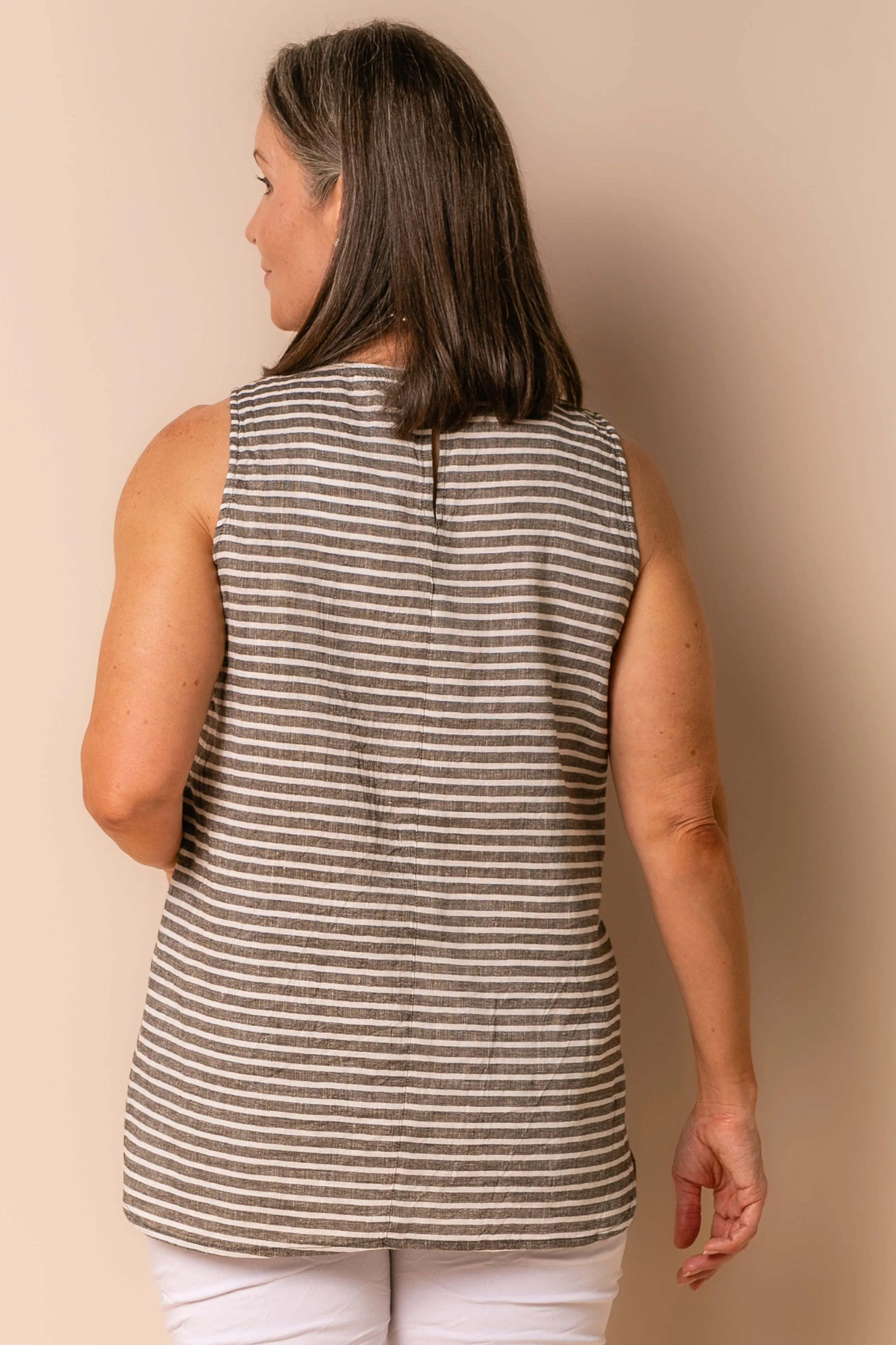 Mari Linen Blend Top in Khaki