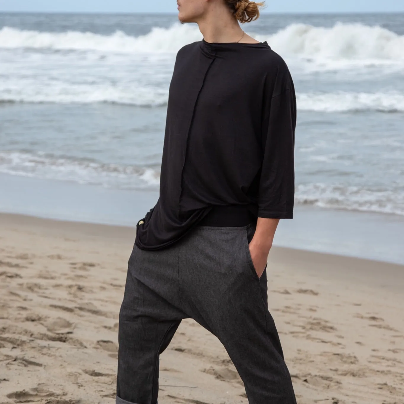 Middle Way | Black Top