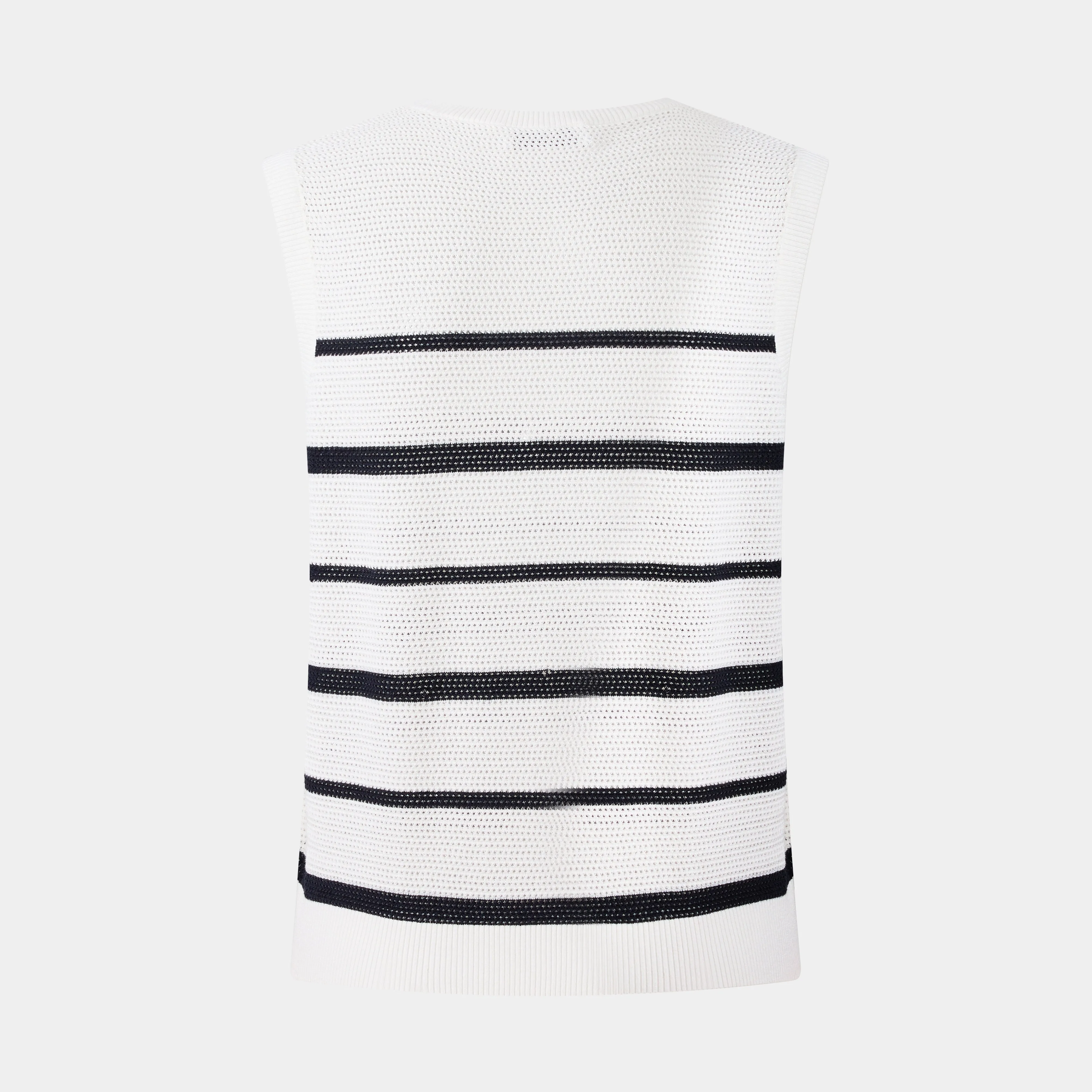 MONOCHROME CHIC TOP