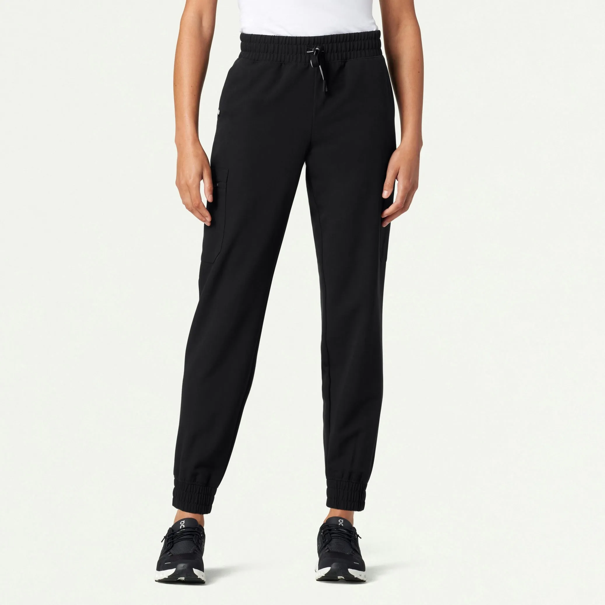 Neo Everyday Cargo Scrub Jogger - Black