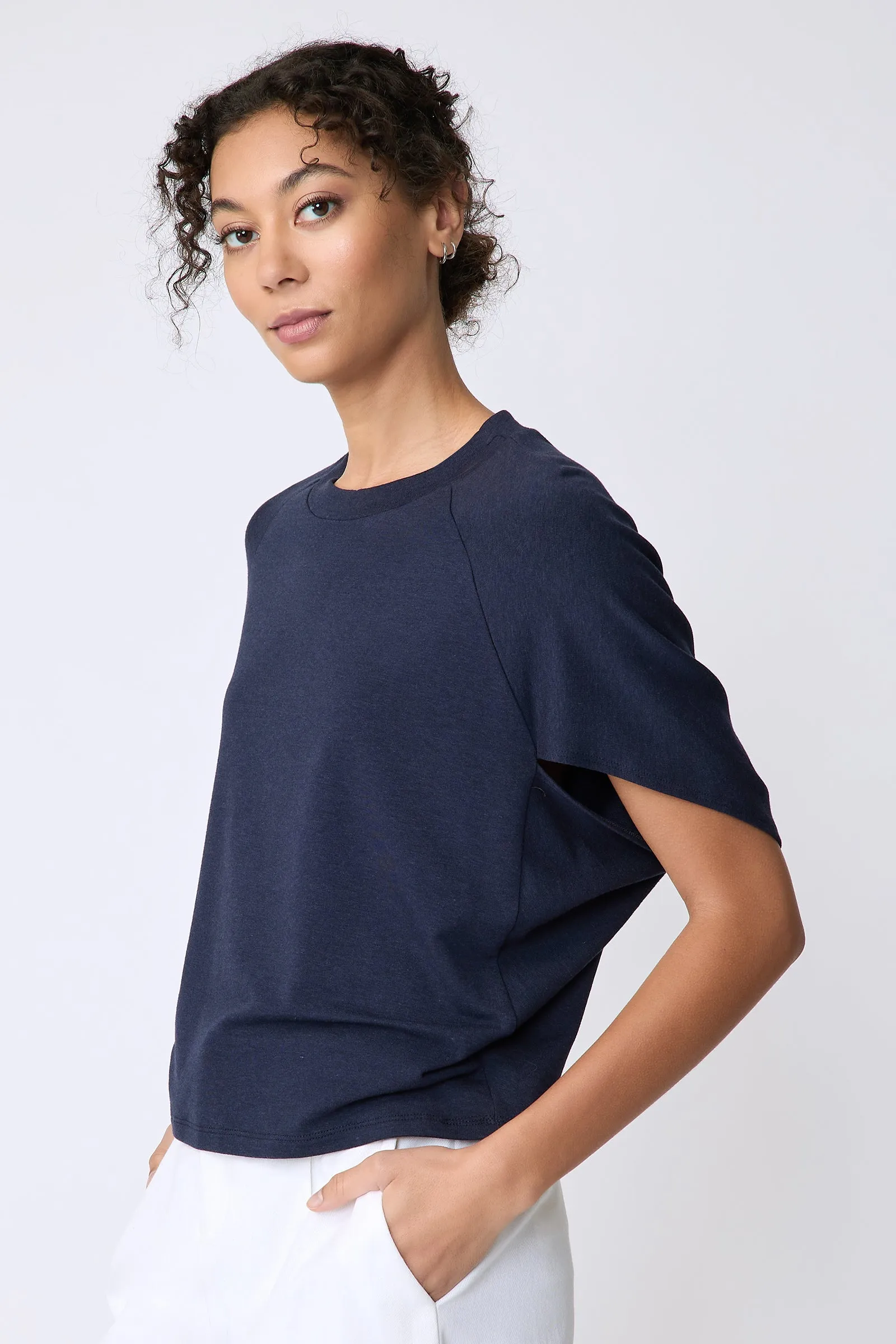 Phoenix Cape Top - Navy
