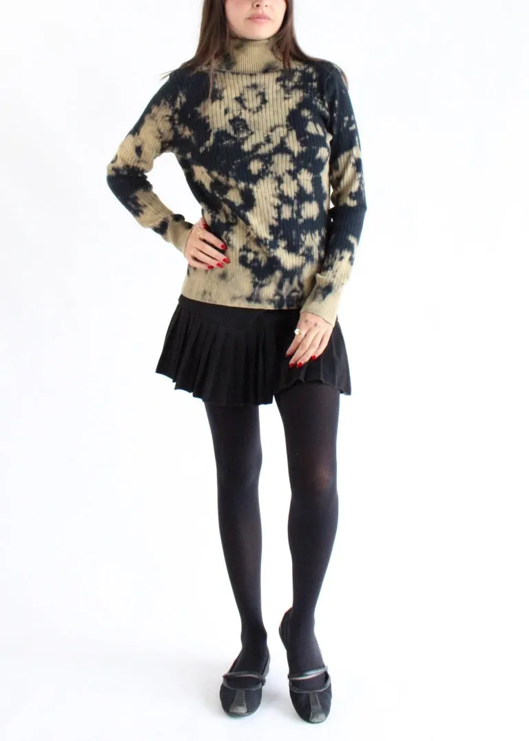 RCYCLD Bleach Dye Turtleneck