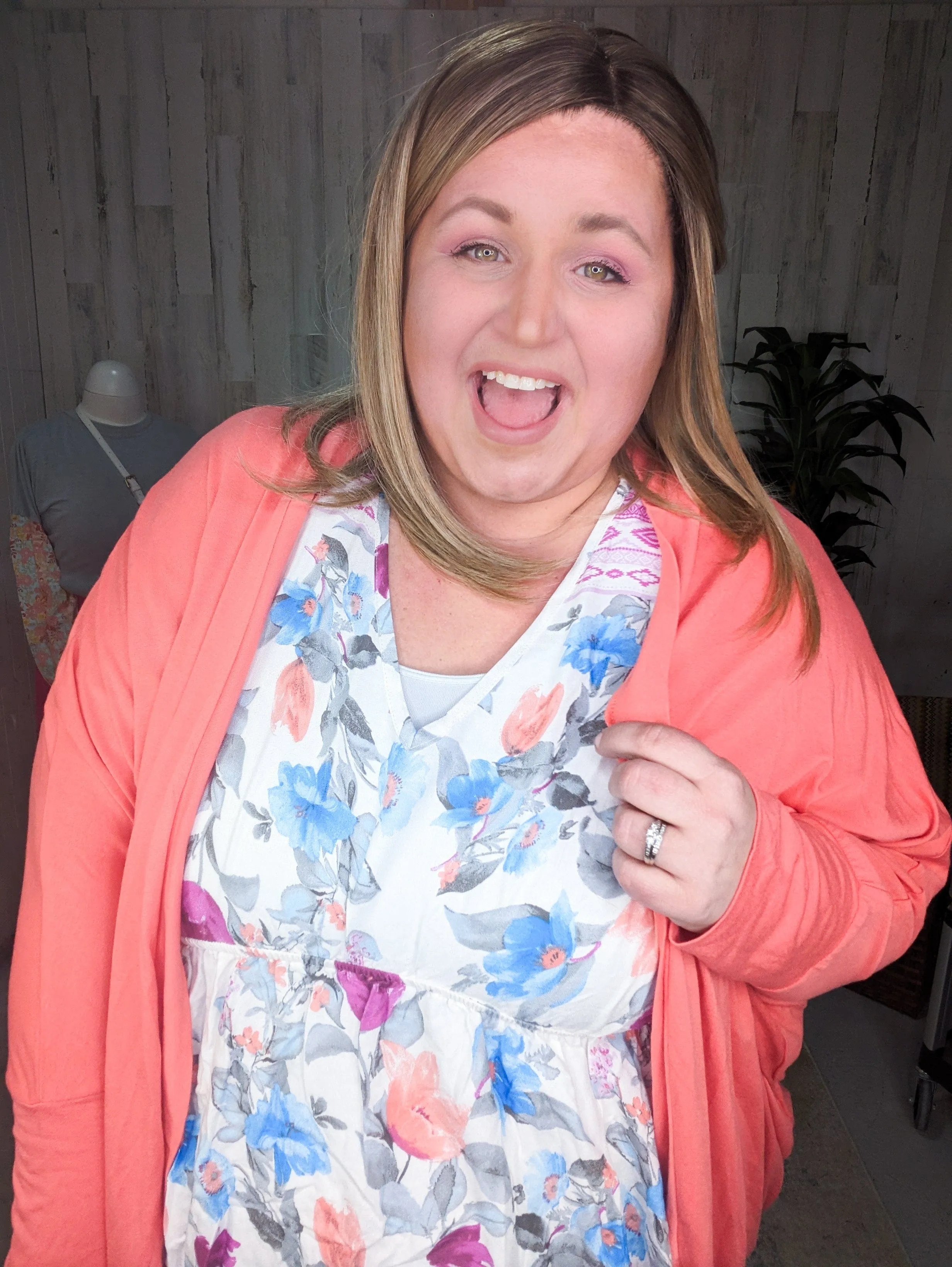 SALE- Eloise Kimono Cut Floral Woven Top in Ivory