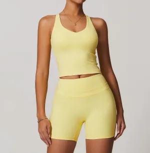 Solid U Neck Cross Back Yoga Tank Tops with Padded