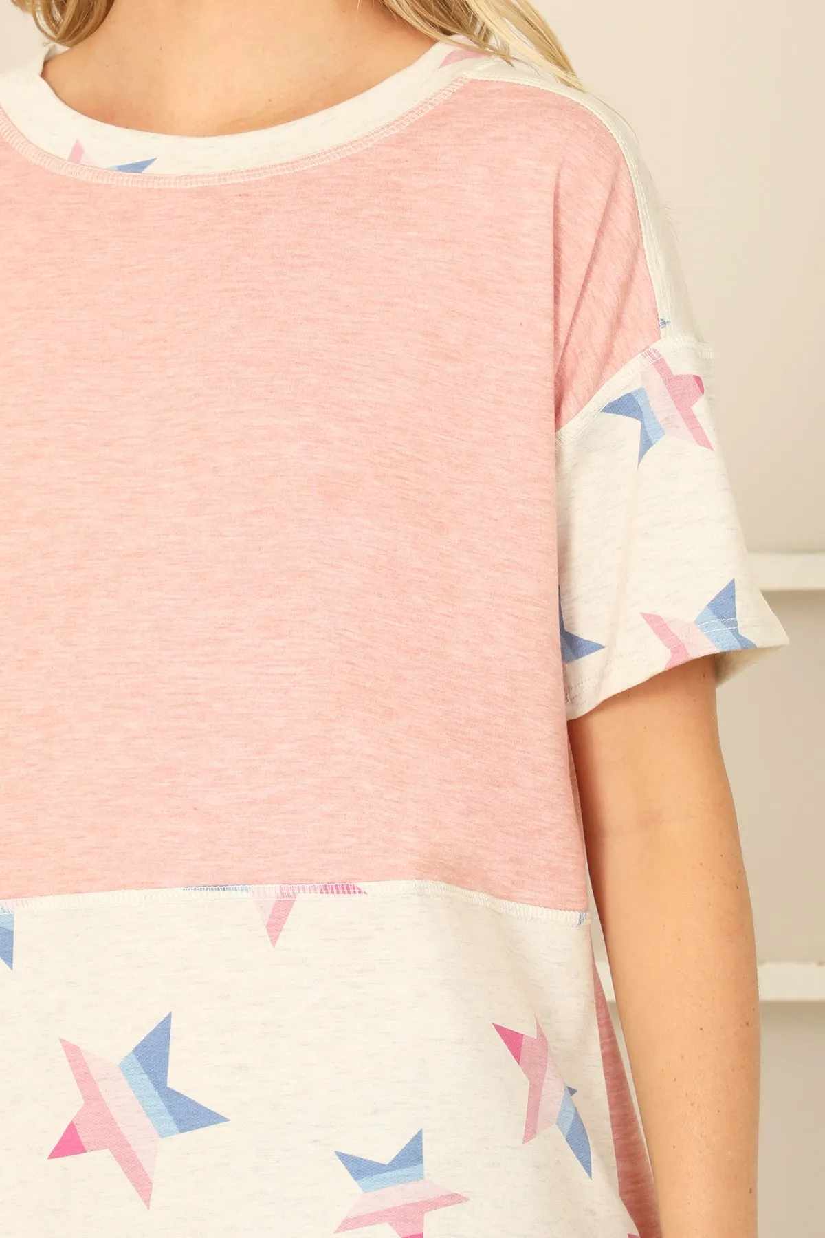 STAR CONTRAST SHORT SLEEVE TOP