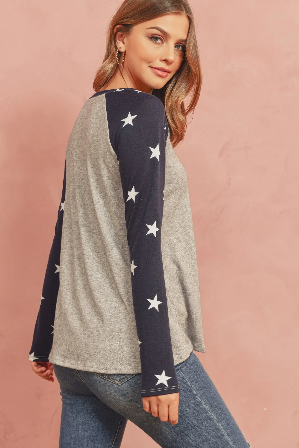 Star Contrast Sleeve Top