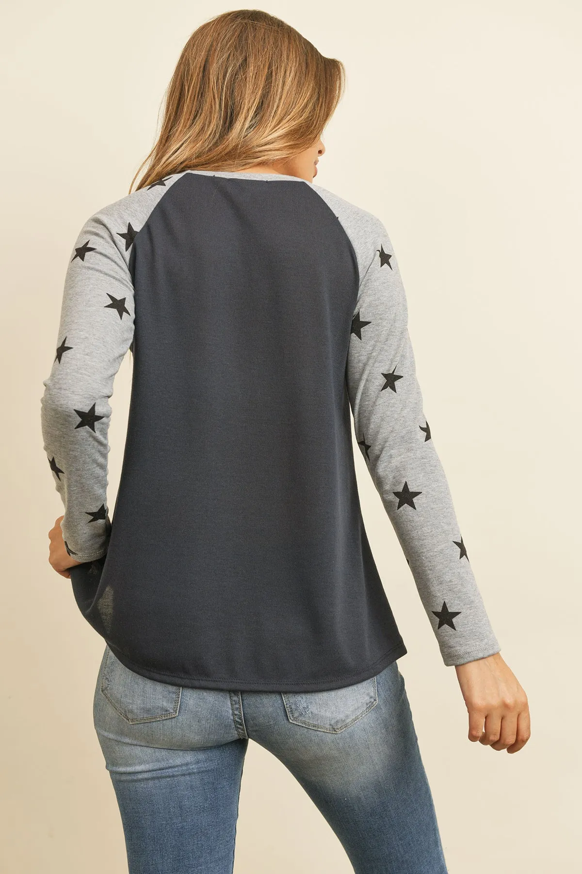 Star Contrast Sleeve Top