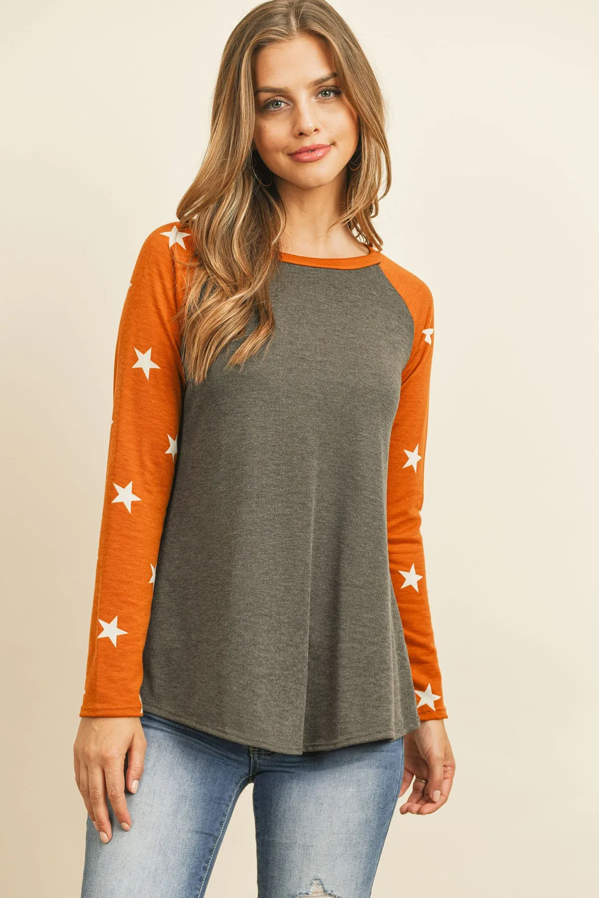 Star Contrast Sleeve Top