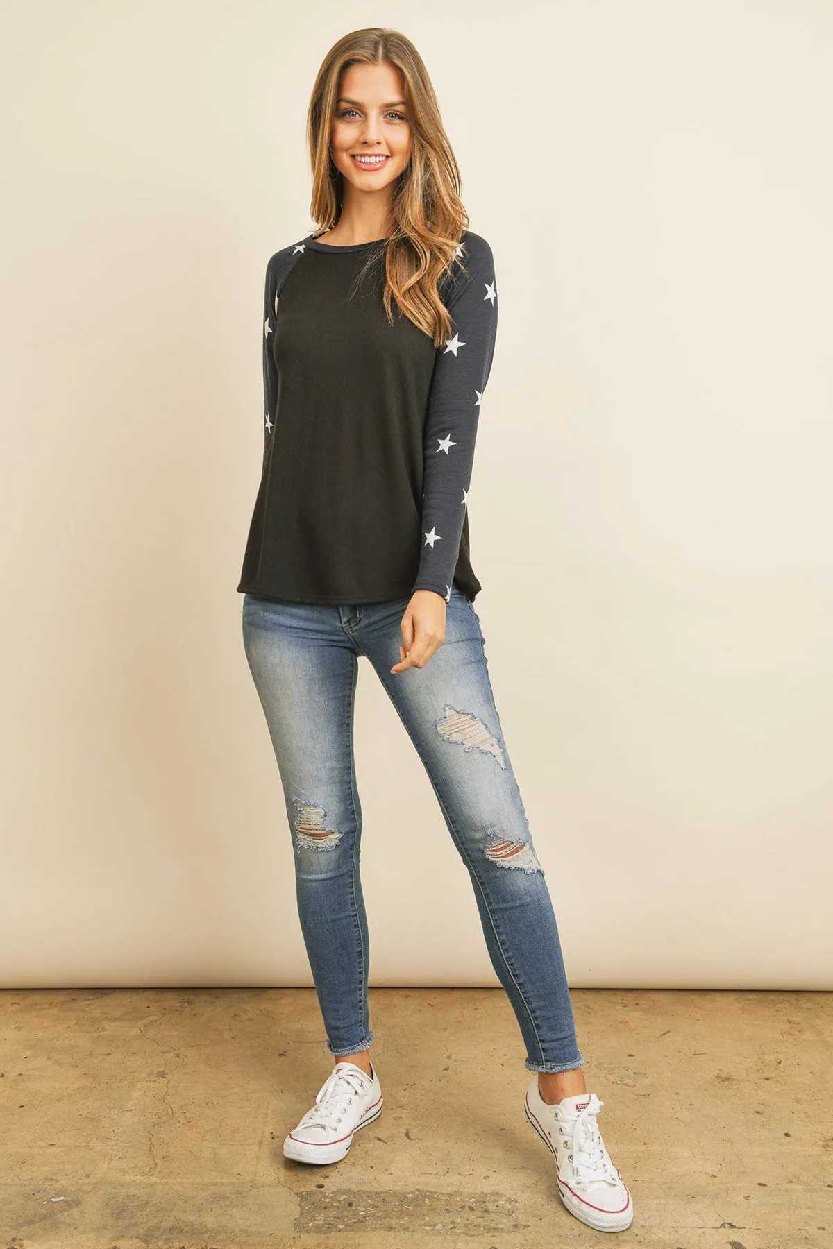Star Contrast Sleeve Top