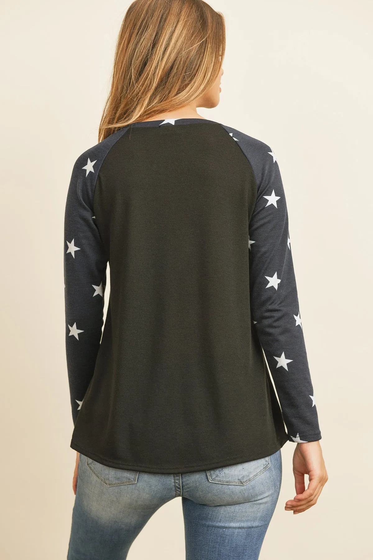 Star Contrast Sleeve Top