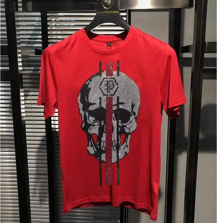 Streetwear Men Diamonds Rhinestones  Skulls Graphic  T Shirt Male  Fashion Tees Casual