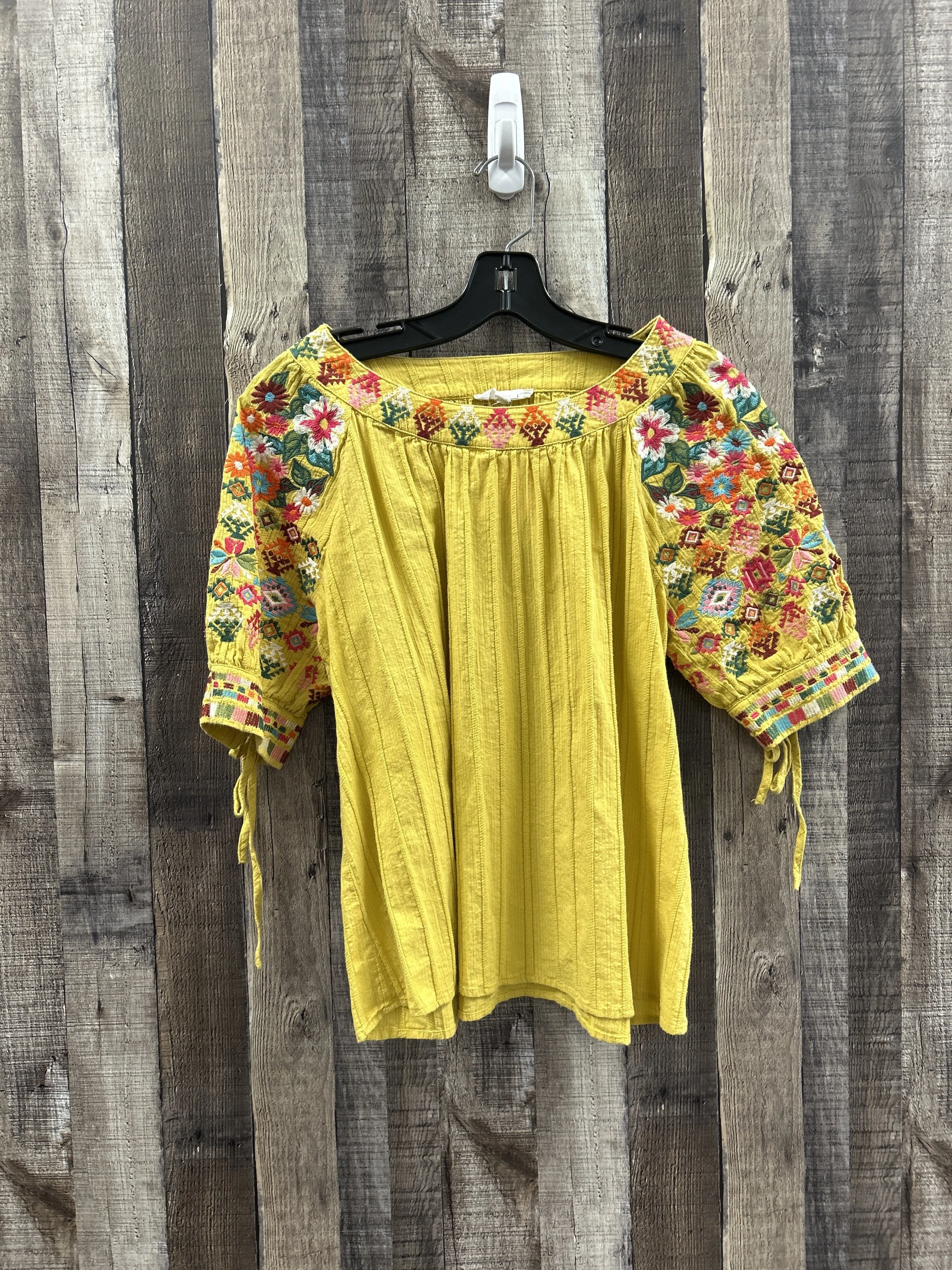 Top Short Sleeve By Thml  Size: L
