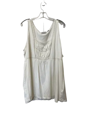 Top Sleeveless By Avenue  Size: 30