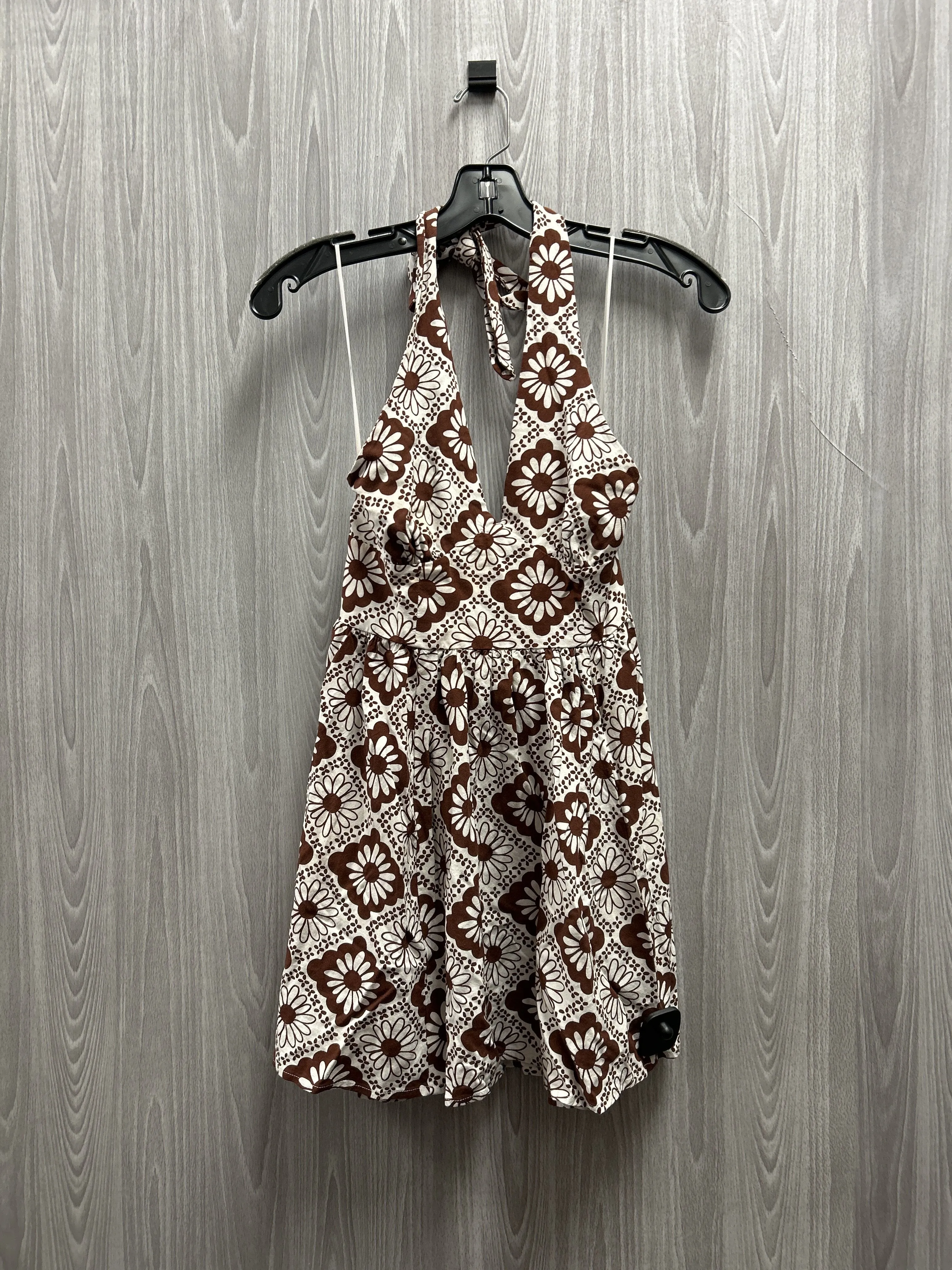 Top Sleeveless By Urban Outfitters  Size: S