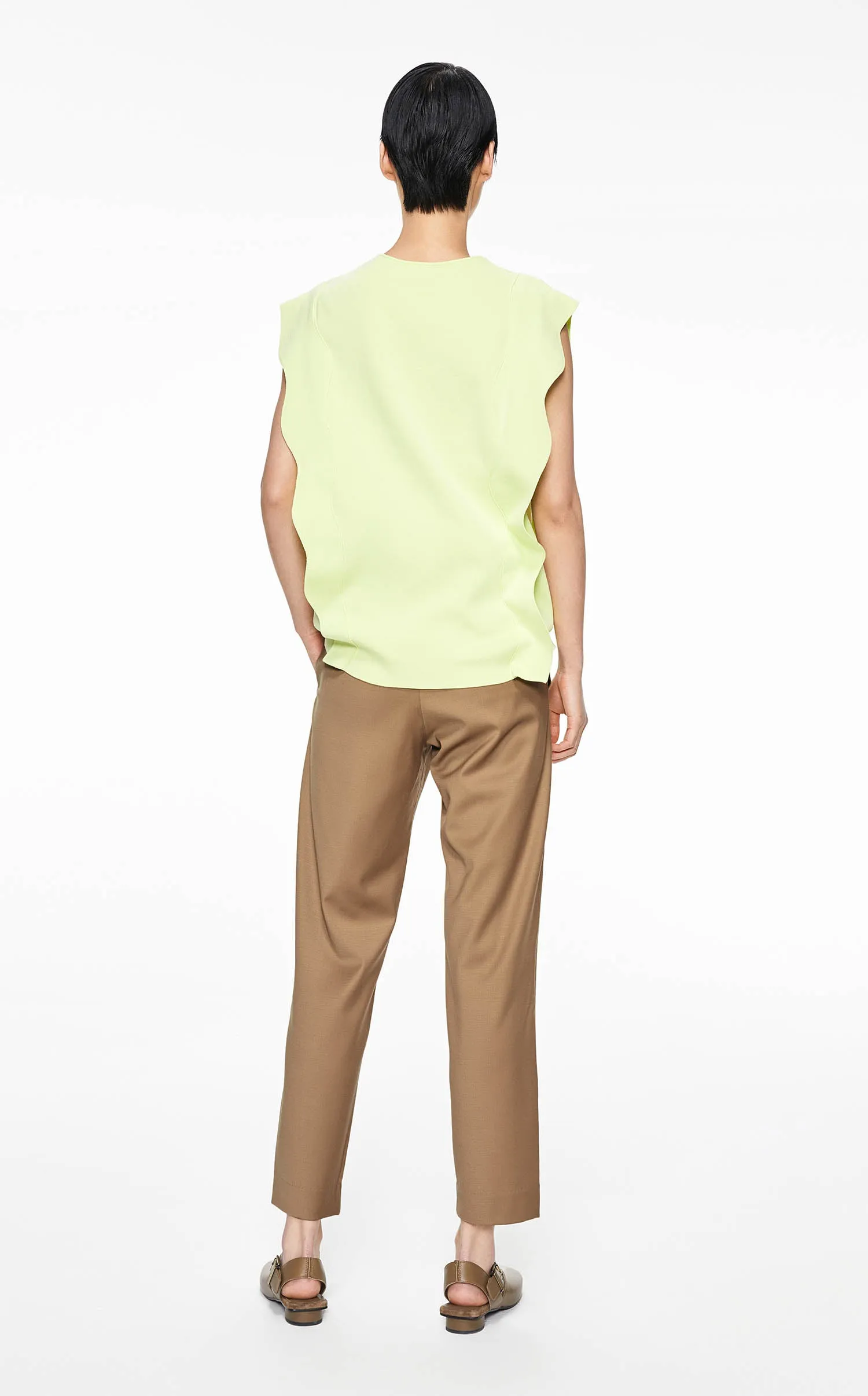 Vest / JNBY Loose Fit V-Neck H-Line Knit Vest