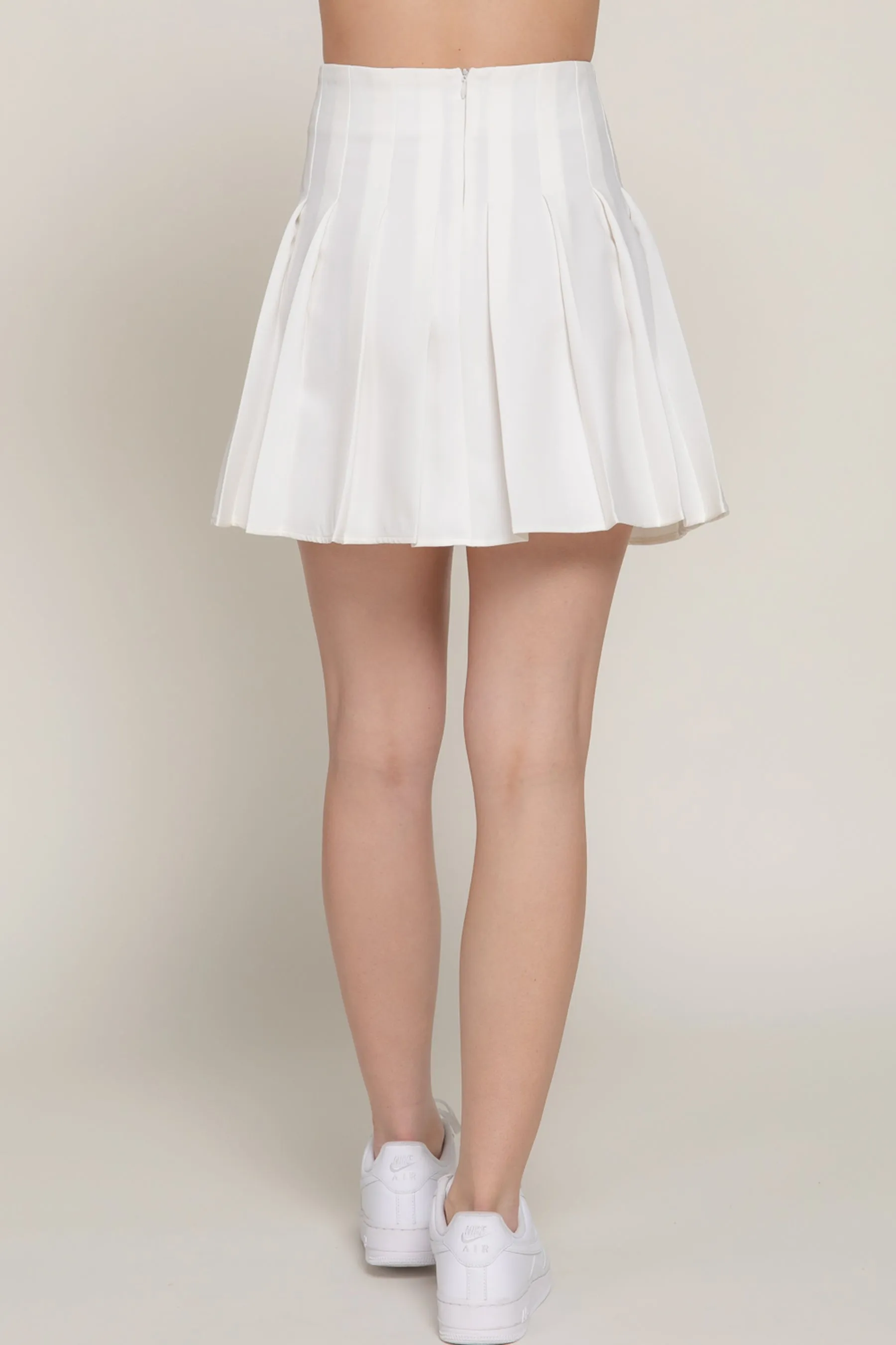 Women's Classic Pleated Mini Skirt – Lightweight and Versatile Style ZS13984C28 $10Each